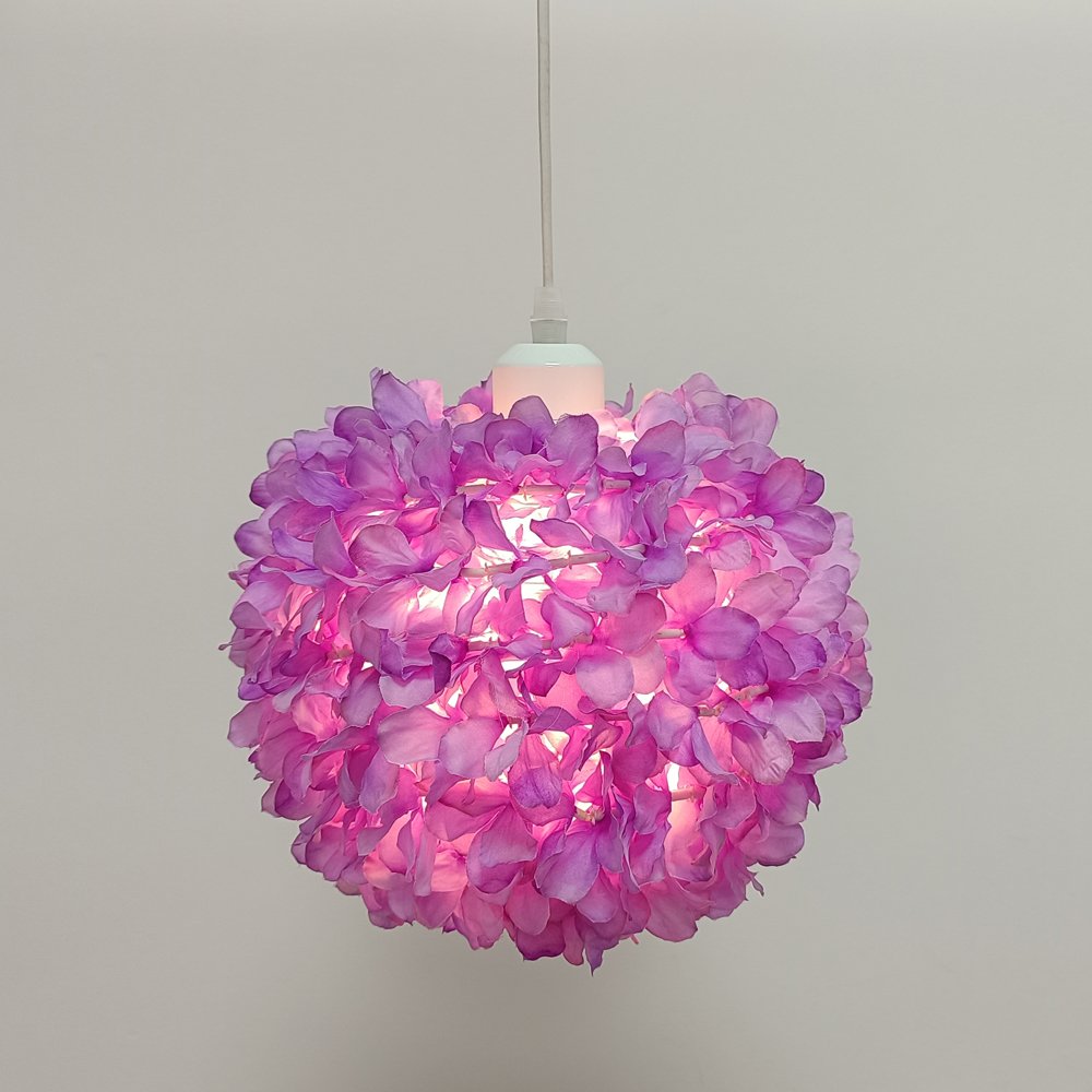 Warm and romantic spherical flower‑shaped lamp shade, aesthetic lamp shade for wedding and bedroom decoration, suitable for decorating venues of various styles