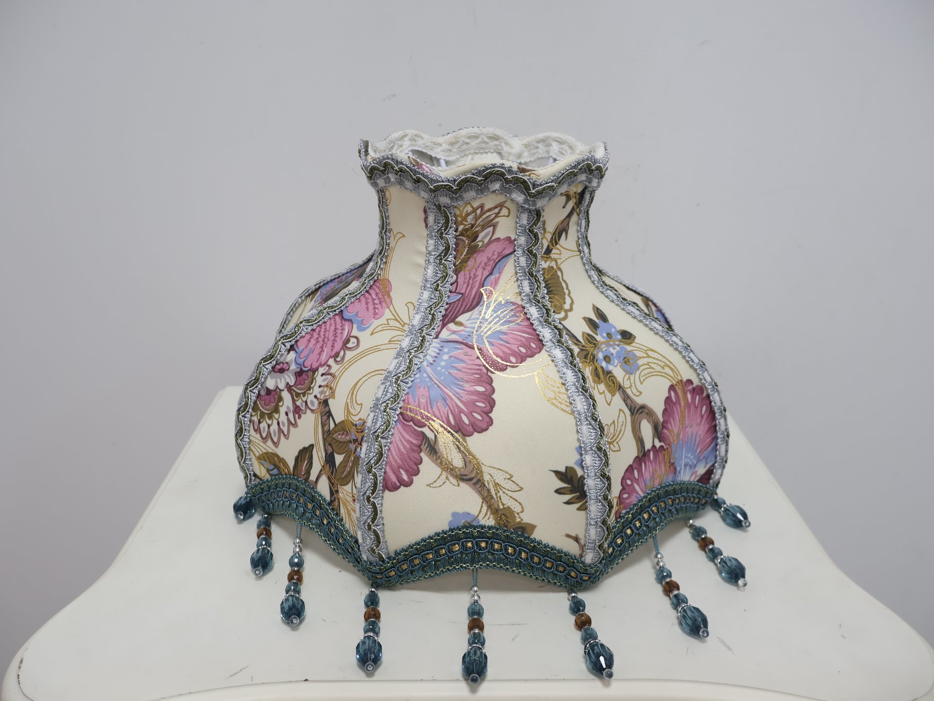 Vintage French Floral Lampshade, Victorian Jacquard Fabric Table Lamp Shade Replacement with Beaded Tassels, Antique Room Decor (Lampshade Only)