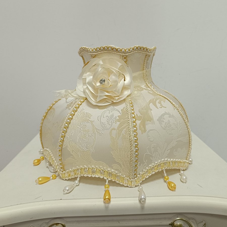 European Vintage Jacquard Fabric Lampshade, Beige‑Gold Rose Decor Bead Tassel Lamp Shade for Table Lamp Floor Lamp Home Decor